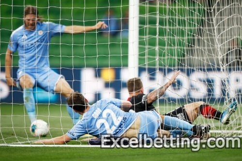 What is a three-way total bet: what does it mean in football and other sports